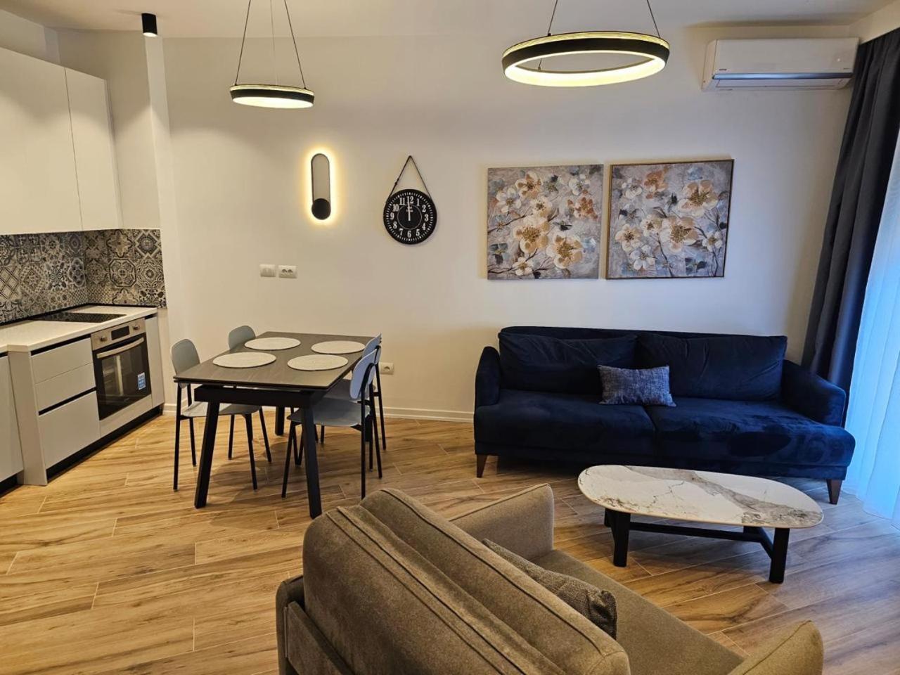Klaudia Apartmán Himarë