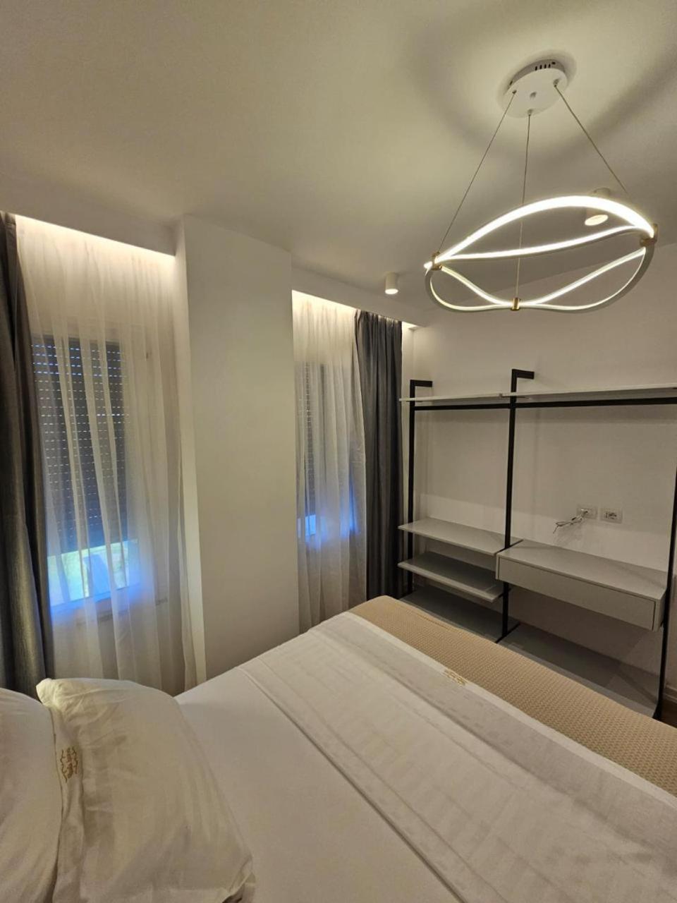 Klaudia Apartmán Himarë